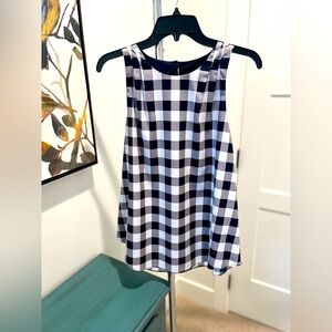 Banana Republic buffalo check shell size Large